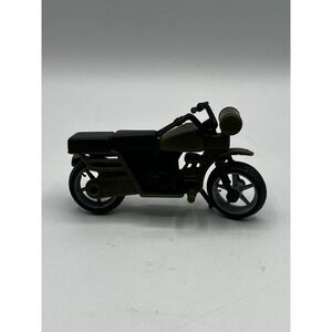 World Peacekeepers Motorcycle Green 1:18 Scale Vehicle Military Diorama
